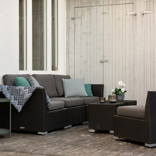 Estoński CIT w praktyce – case study rodzinnej firmy meblarskiej eksportującej do UE