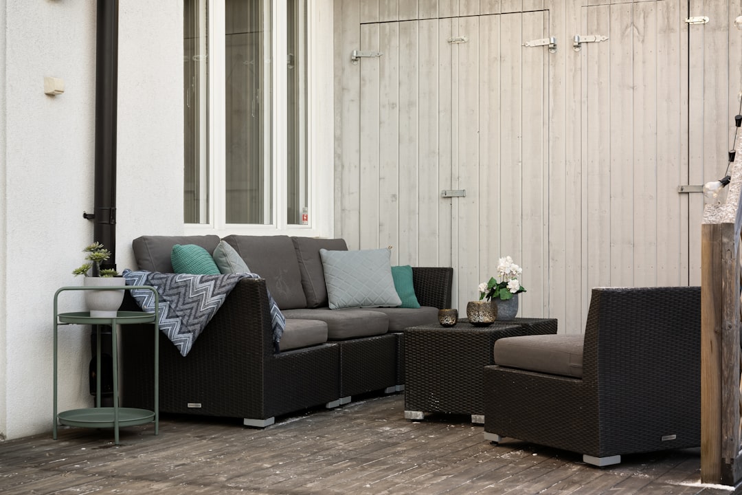 Estoński CIT w praktyce – case study rodzinnej firmy meblarskiej eksportującej do UE